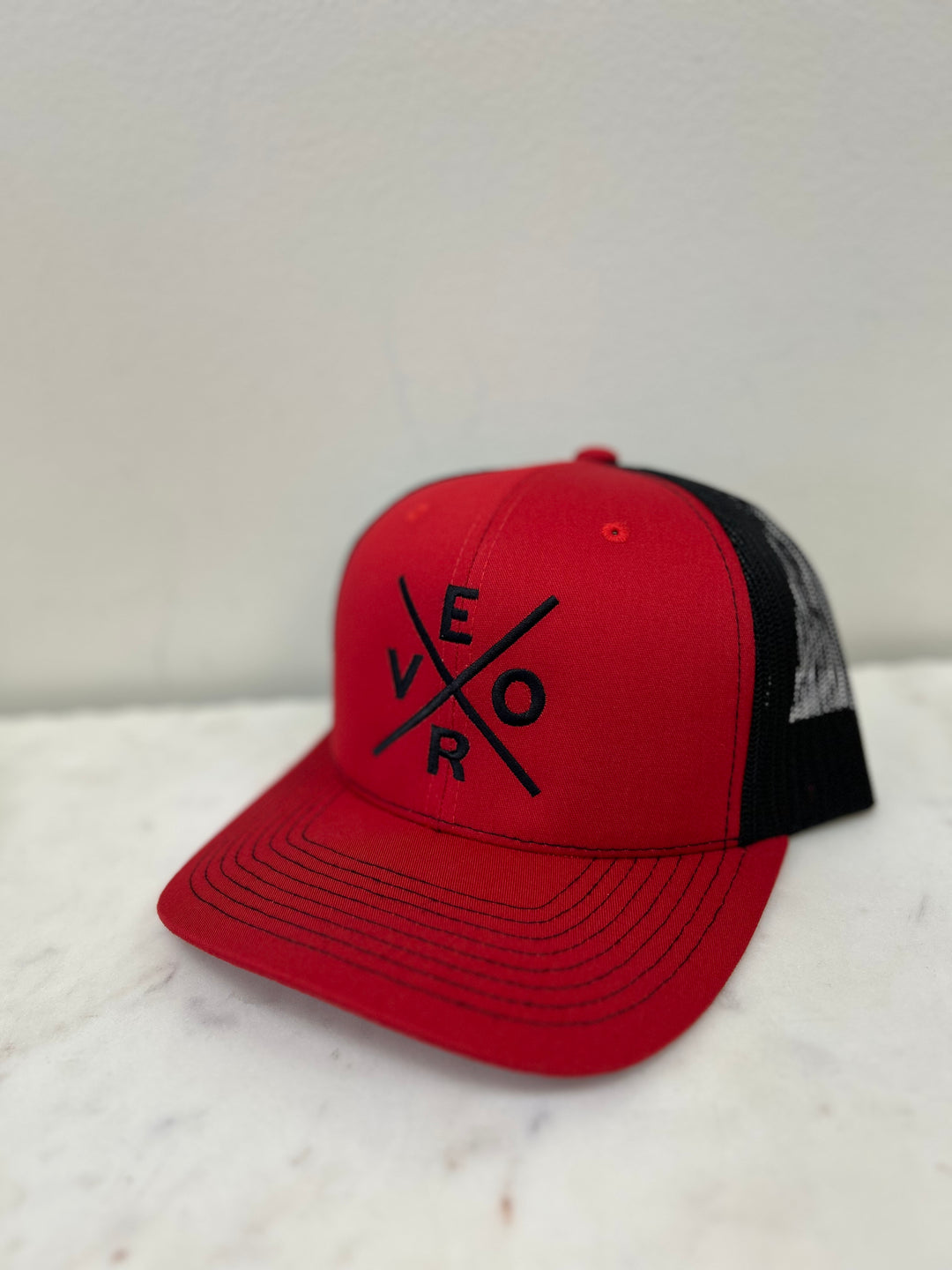 Vero Trucker Hat - Red & Black