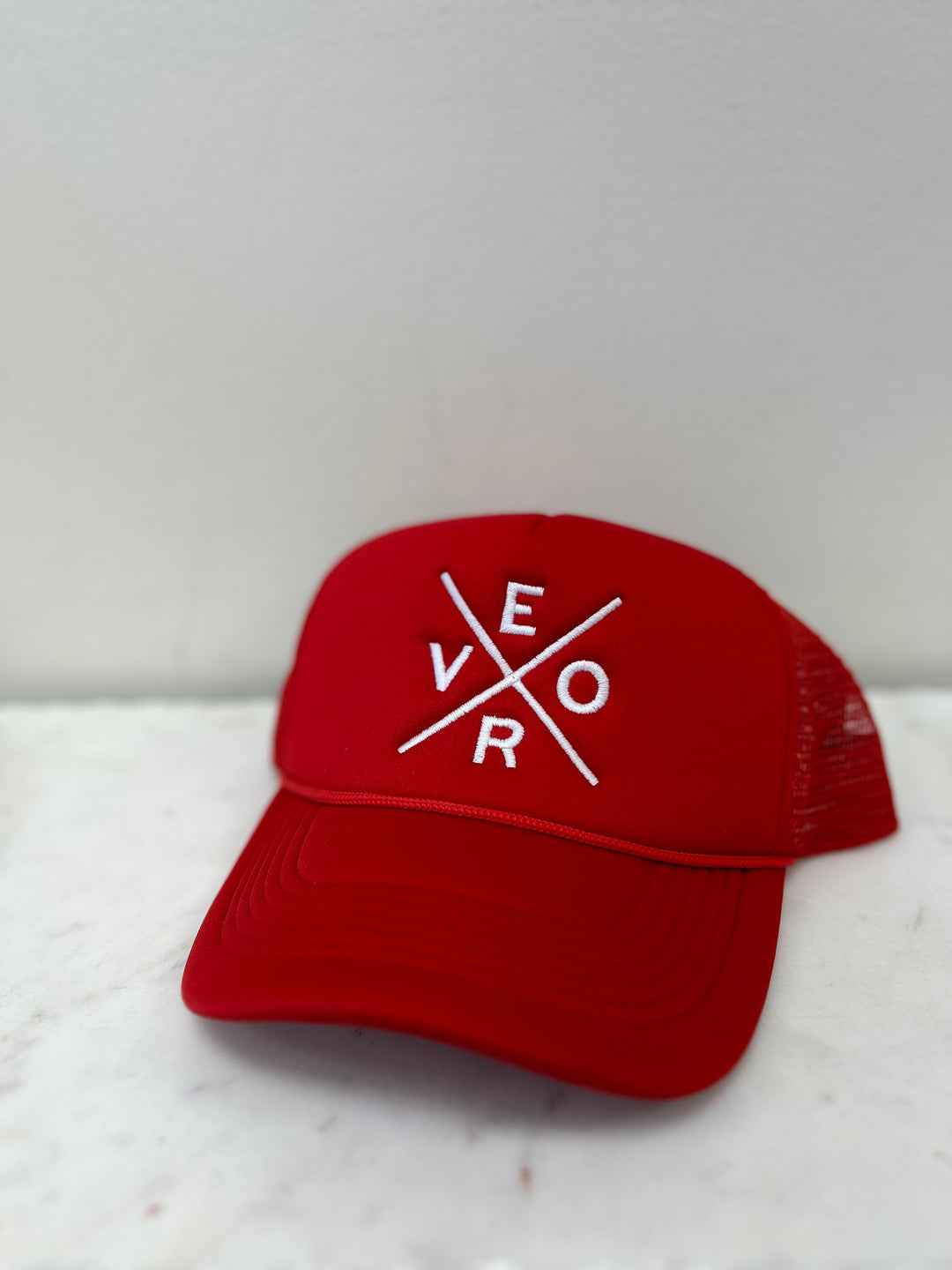 Vero Trucker Hat - Red & White