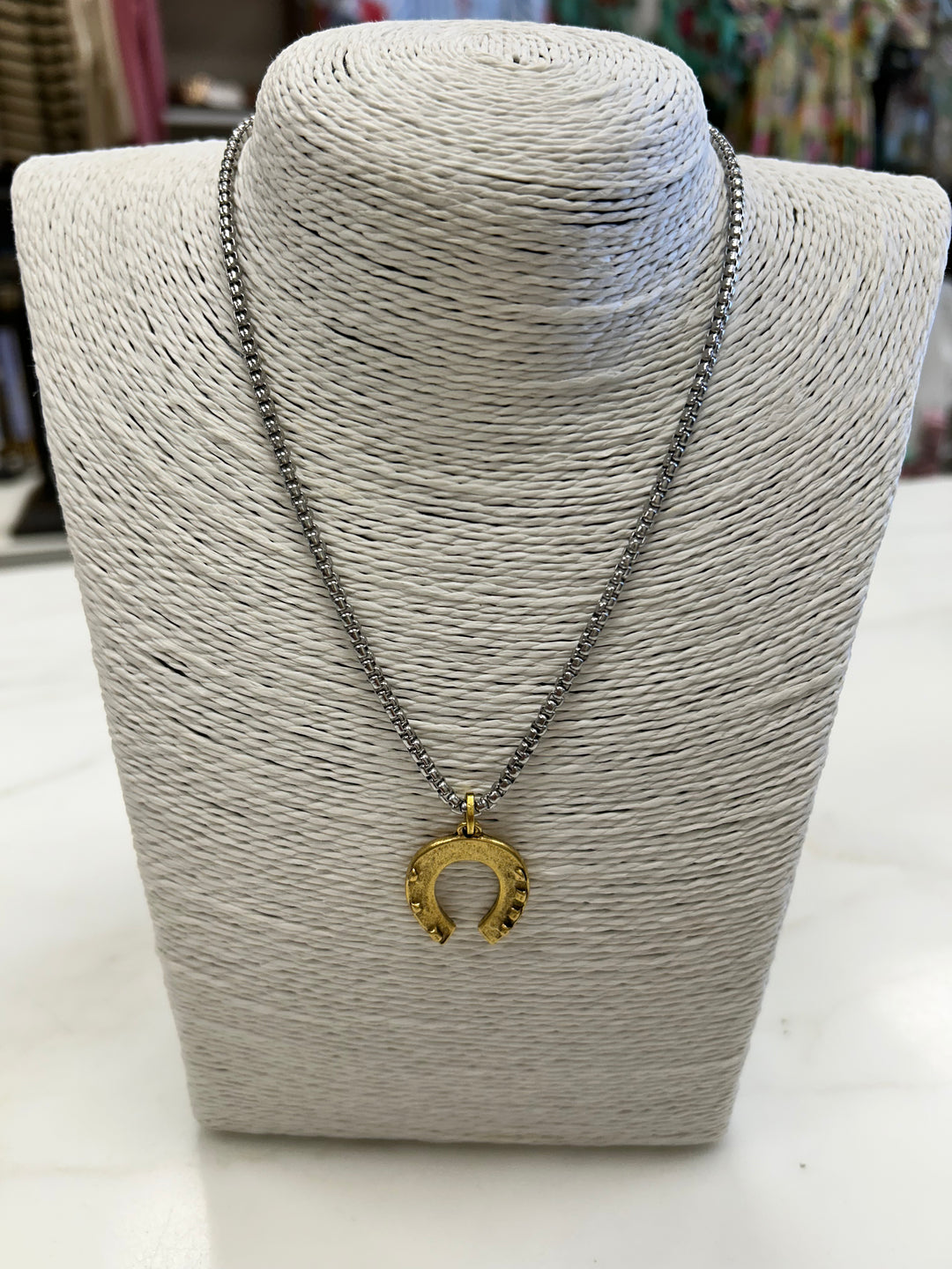 Horseshoe Luck - Handmade by Stella