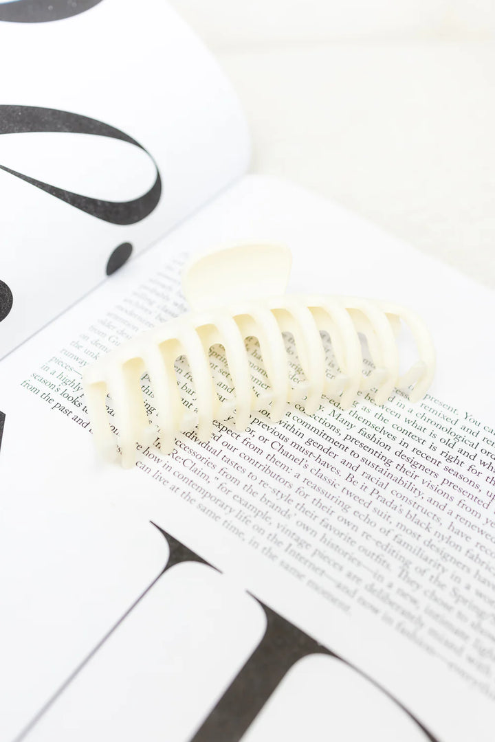 Clam Claw Clip