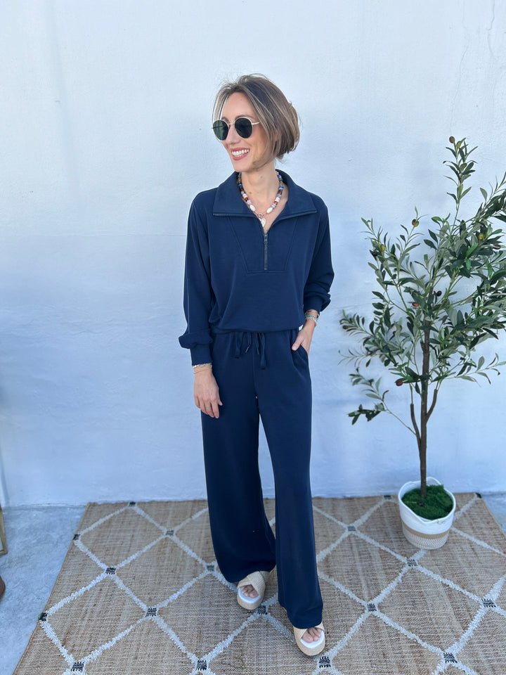 Sunday Skies Wide Leg Pant in True Navy