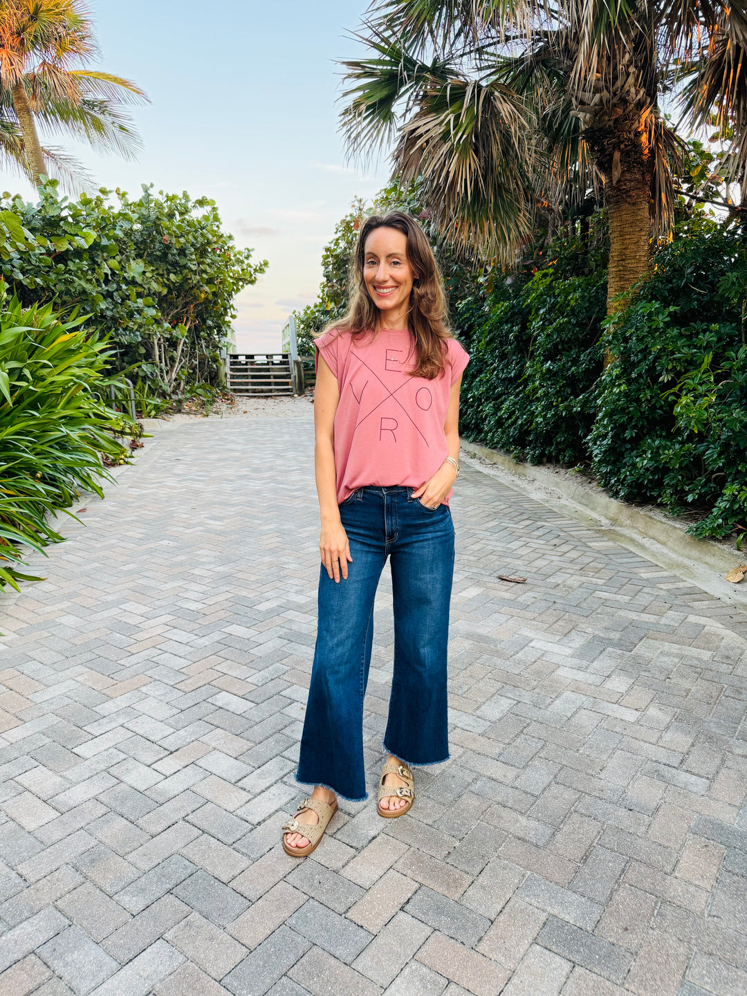 Vero Muscle Tee - Mauve & Wine