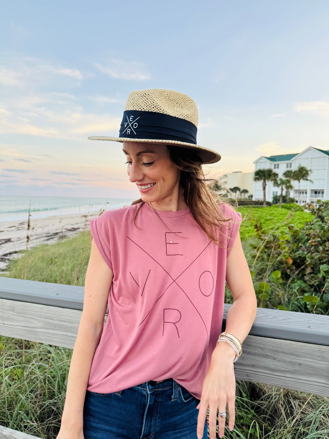 Vero Straw Golf Hat - Navy Band with White