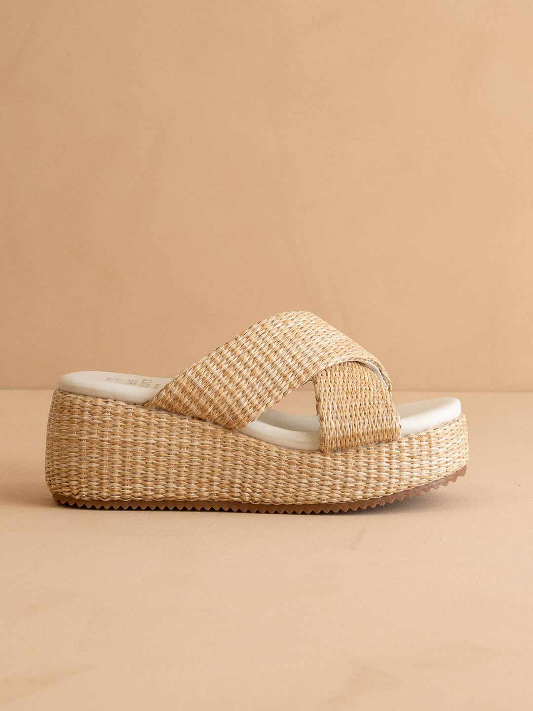 Oasis Society - The Fresno Natural | Raffia Platform Summer Sandal