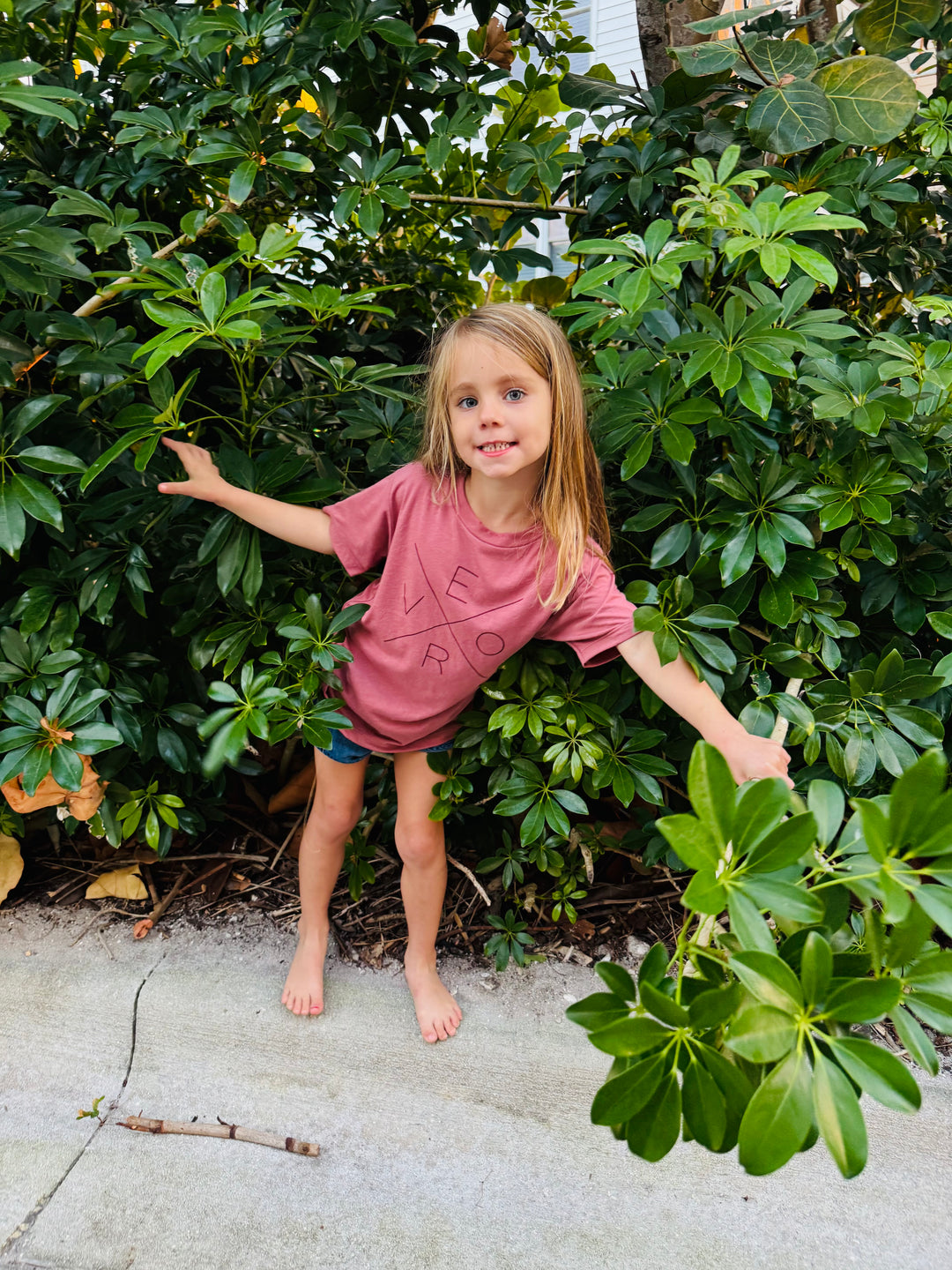 Vero Toddler Tee Shirt - Mauve and Wine