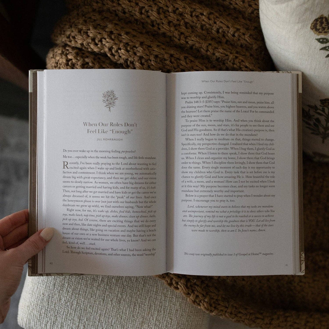 The Daily Grace Co - Beside Still Waters: Finding Rest in Every Season of Motherhood