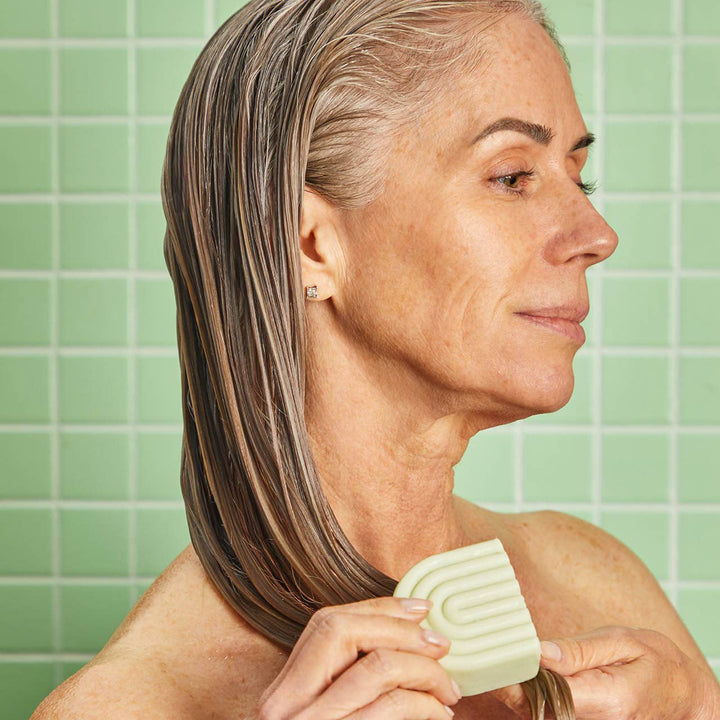 KITSCH - Tea Tree & Mint Clarifying Conditioner Bar