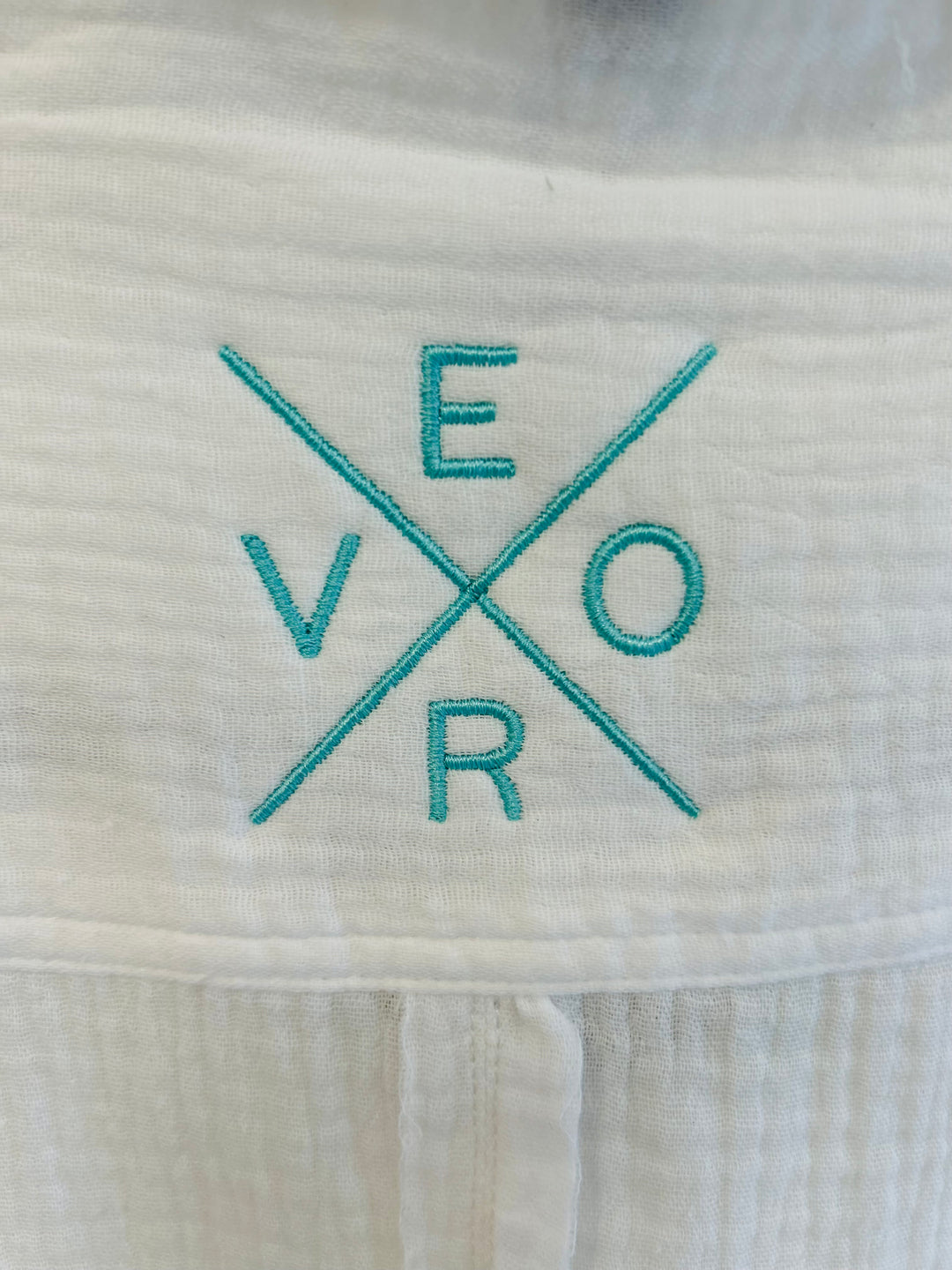 Vero Gauze Button Down - White &amp; Teal