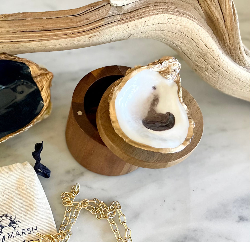 Gilded Oyster Shell Jewelry Dish - Medium – Seahorse Lane