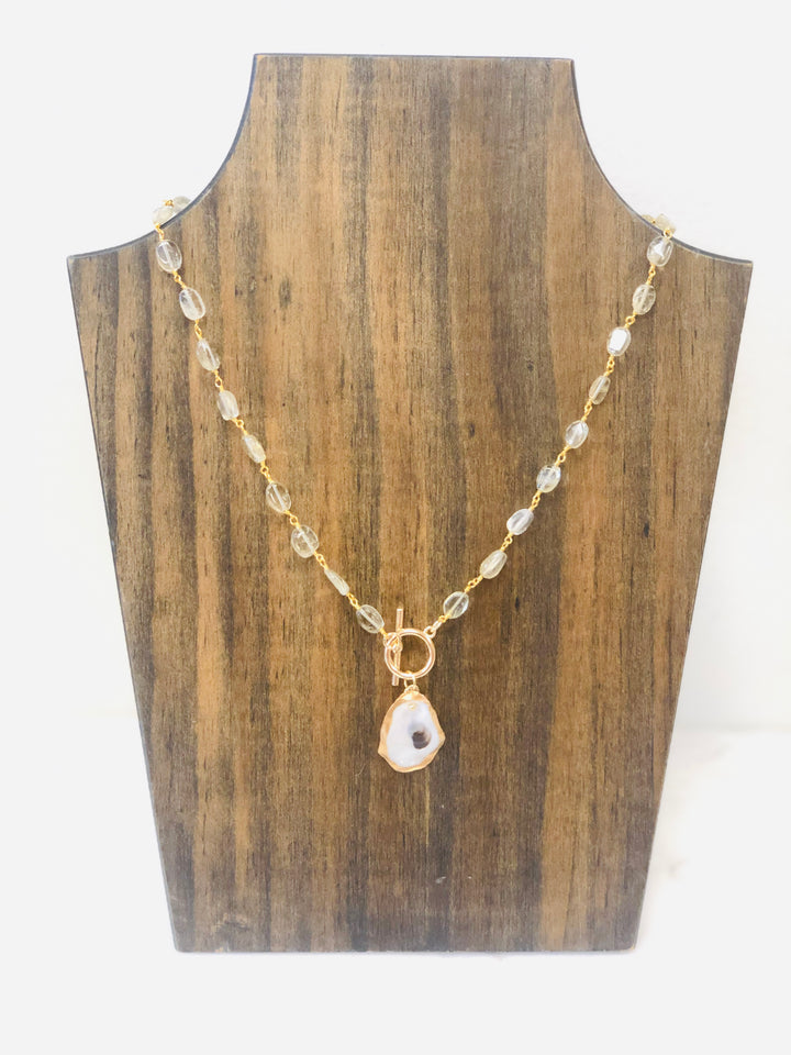 Lemon Quartz Oyster Necklace