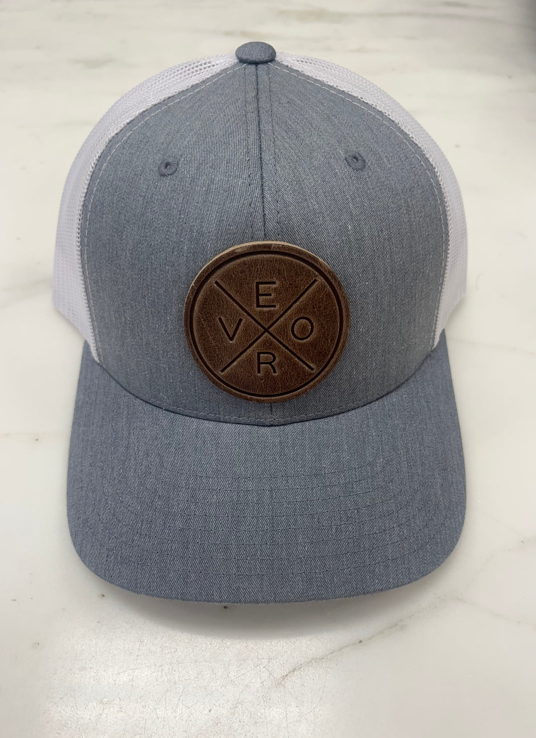 Vero Hat - Leather Patch Heather Grey + White