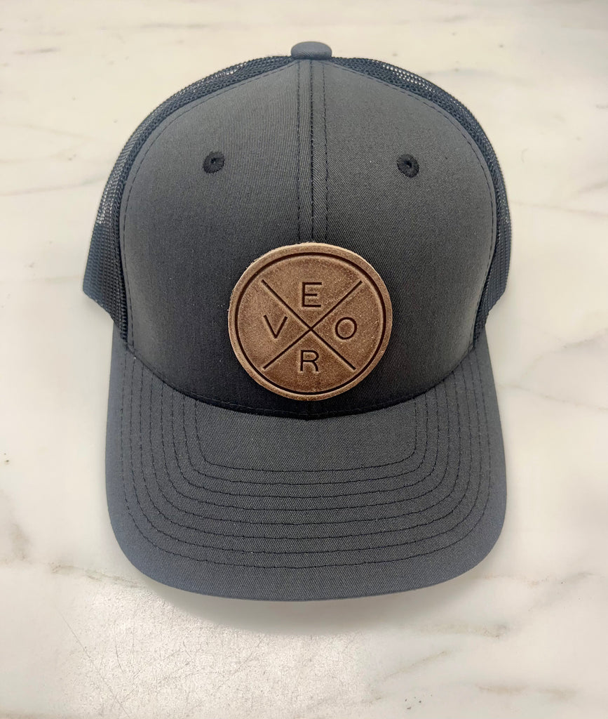 ★VARZAR★ VA stud vegan leather ball cap charcoal VA Stud Vegan Leather Ball Cap / Charcoal - VARZAR | 60
