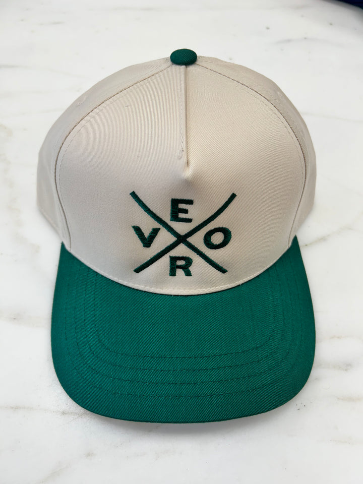 Vero Trucker Hat - Hunter Green/Beige