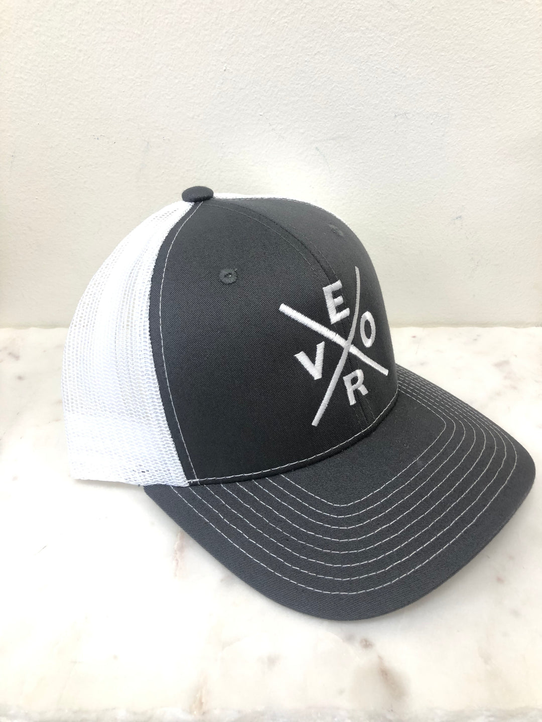 Vero Trucker Hat - Charcoal Grey & White*