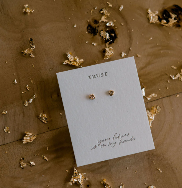 Dear Heart - Trust Earring Studs