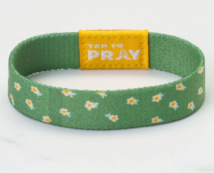 Tap To Pray® Kingfolk Series Wristband – God&