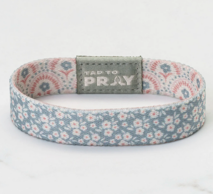 Tap To Pray® Wristband – Boho Bouquet