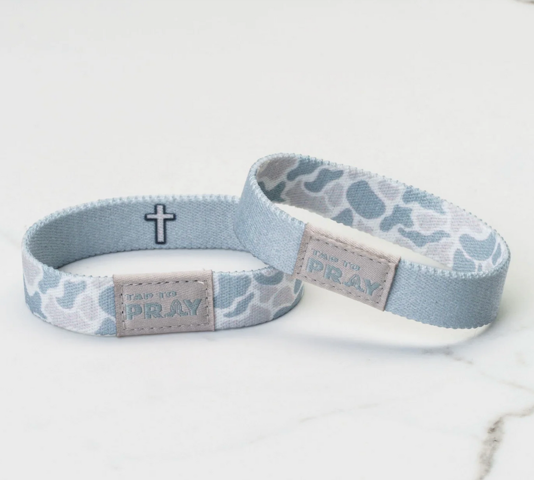 Tap To Pray® Wristband – River Rock Camo - Aspen