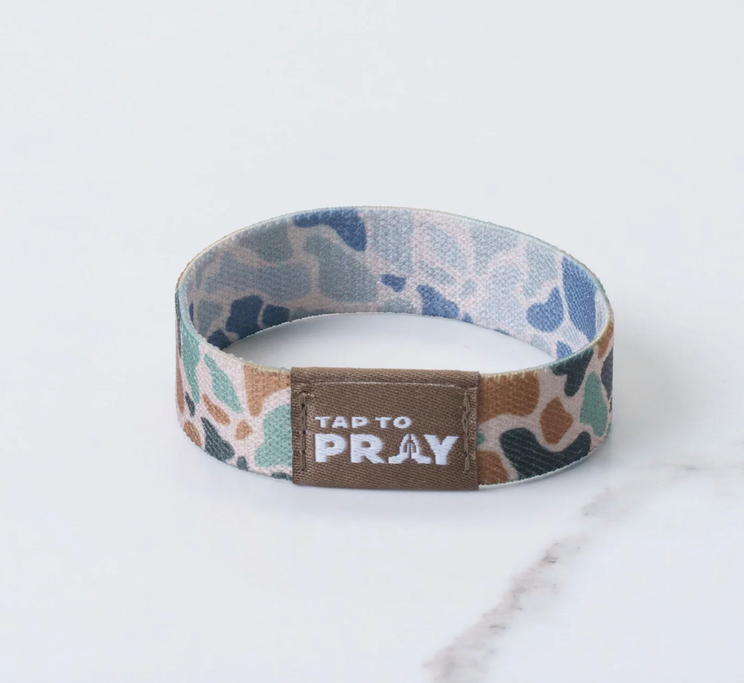 Tap To Pray® Wristband – River Rock Camo - Classic &amp; Sage