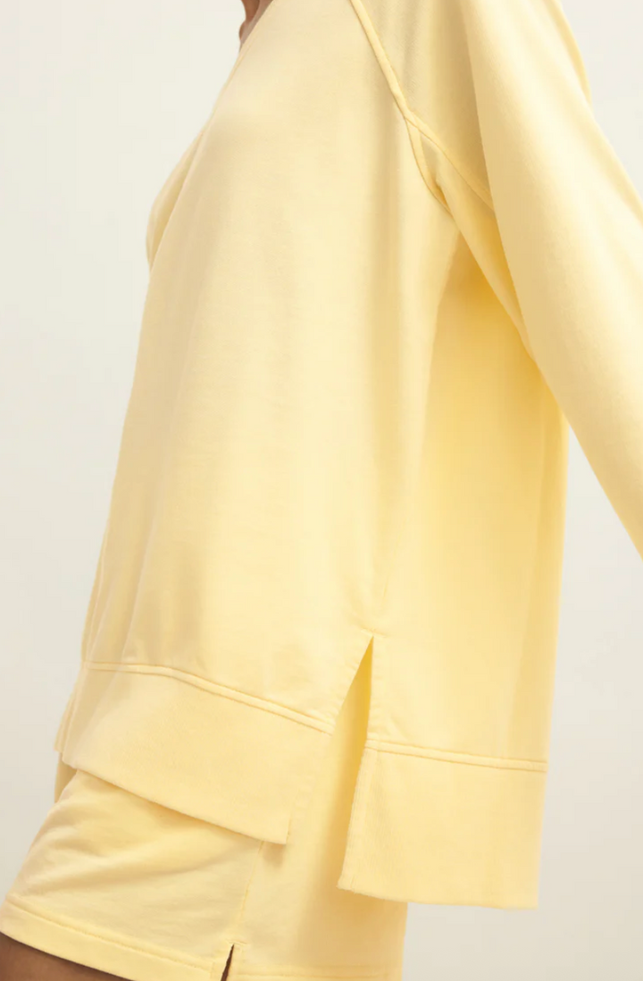 Weekender V-Neck - Sunnyside