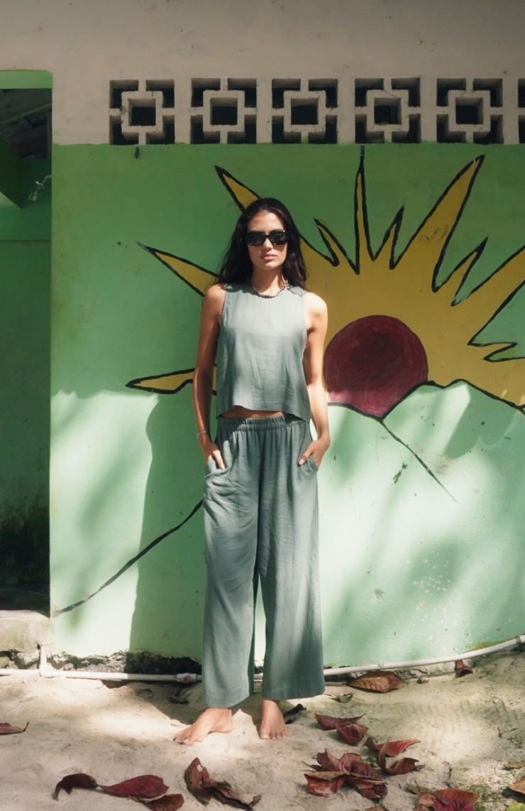 Z Supply Sloane Linen Tank - Everglade