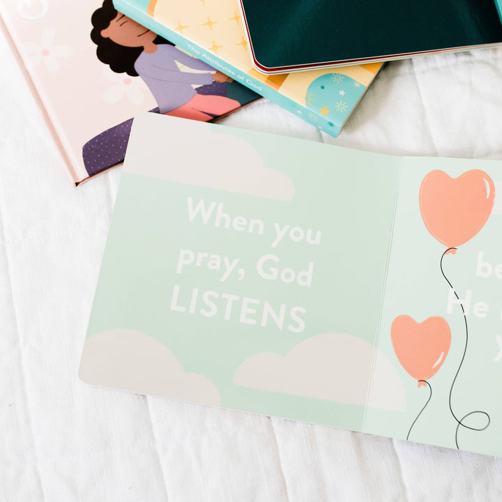 The Daily Grace Co - God Listens When I Pray Board Book
