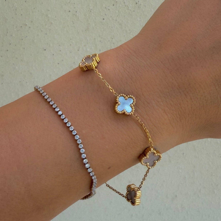 Nikki Smith Designs - Mini White Flora Bracelet