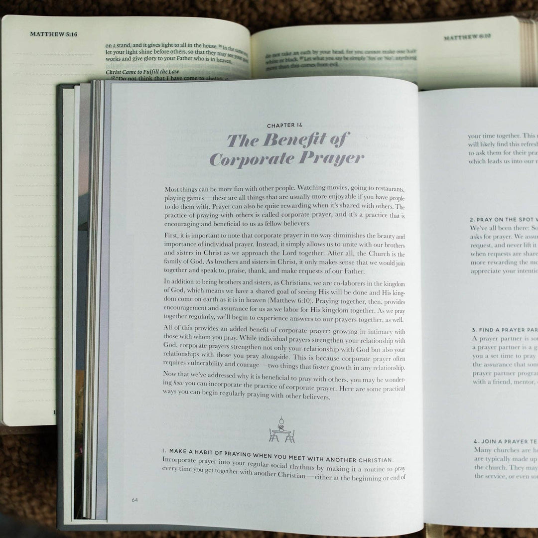 The Daily Grace Co - The Prayer Handbook: A Comprehensive Guide to the Practice of Prayer