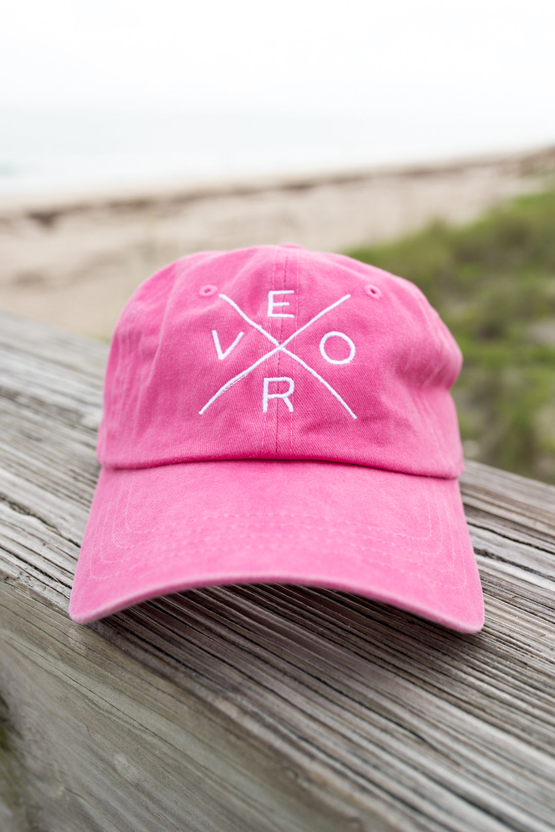 Vero Hat - Vintage Fuchsia & White*